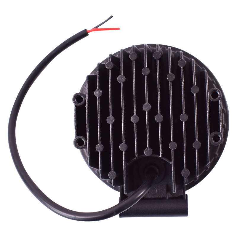 Lampa cu 14 LED-uri 10-30V 42W unghi radiere 60 de grade tip flood 114x114x61mm IP67 6000K Breckner Germany – imagine 6