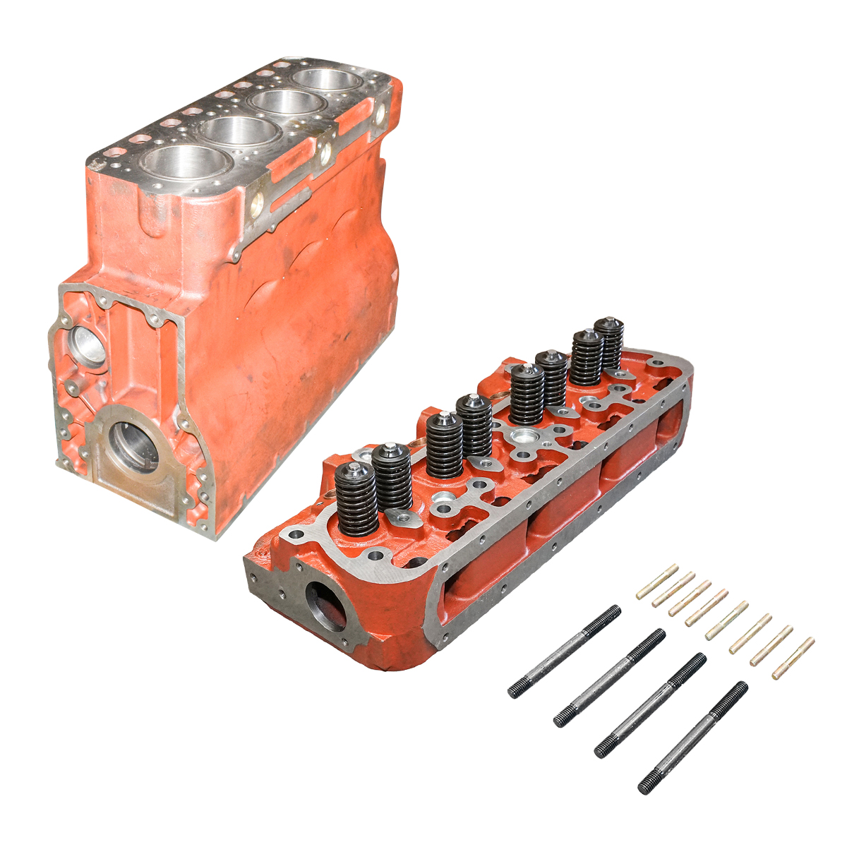 Bloc motor pe cuzinet/inel cu chiulasa asamblata pentru tractor UTB U-650 103.01.066 / 110.02.909