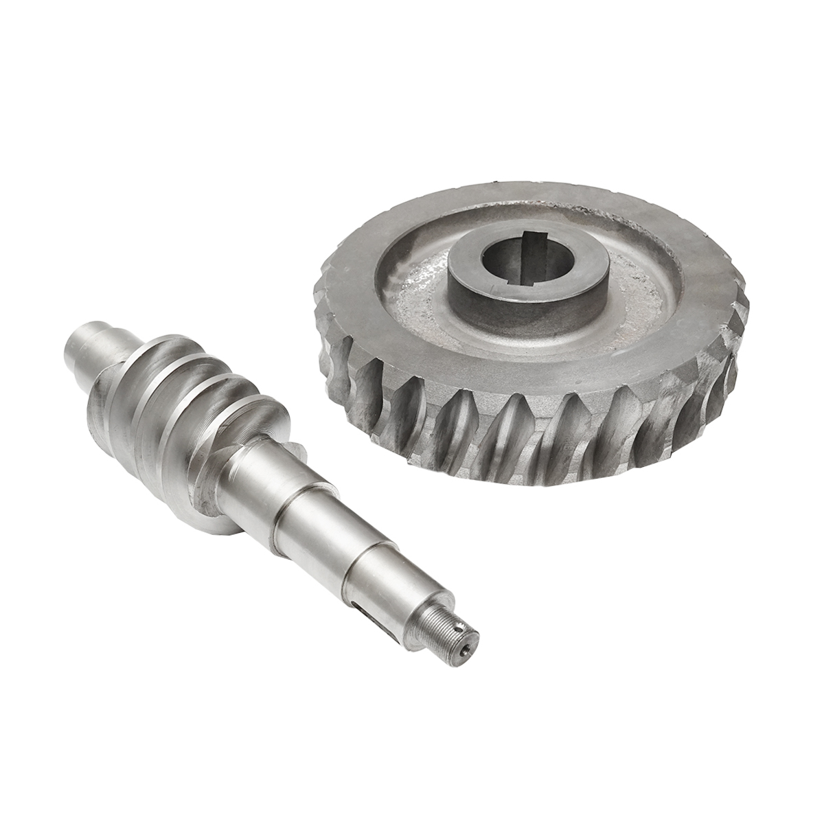Set pinion cu ax melcat pentru troliu Tractor Forestier