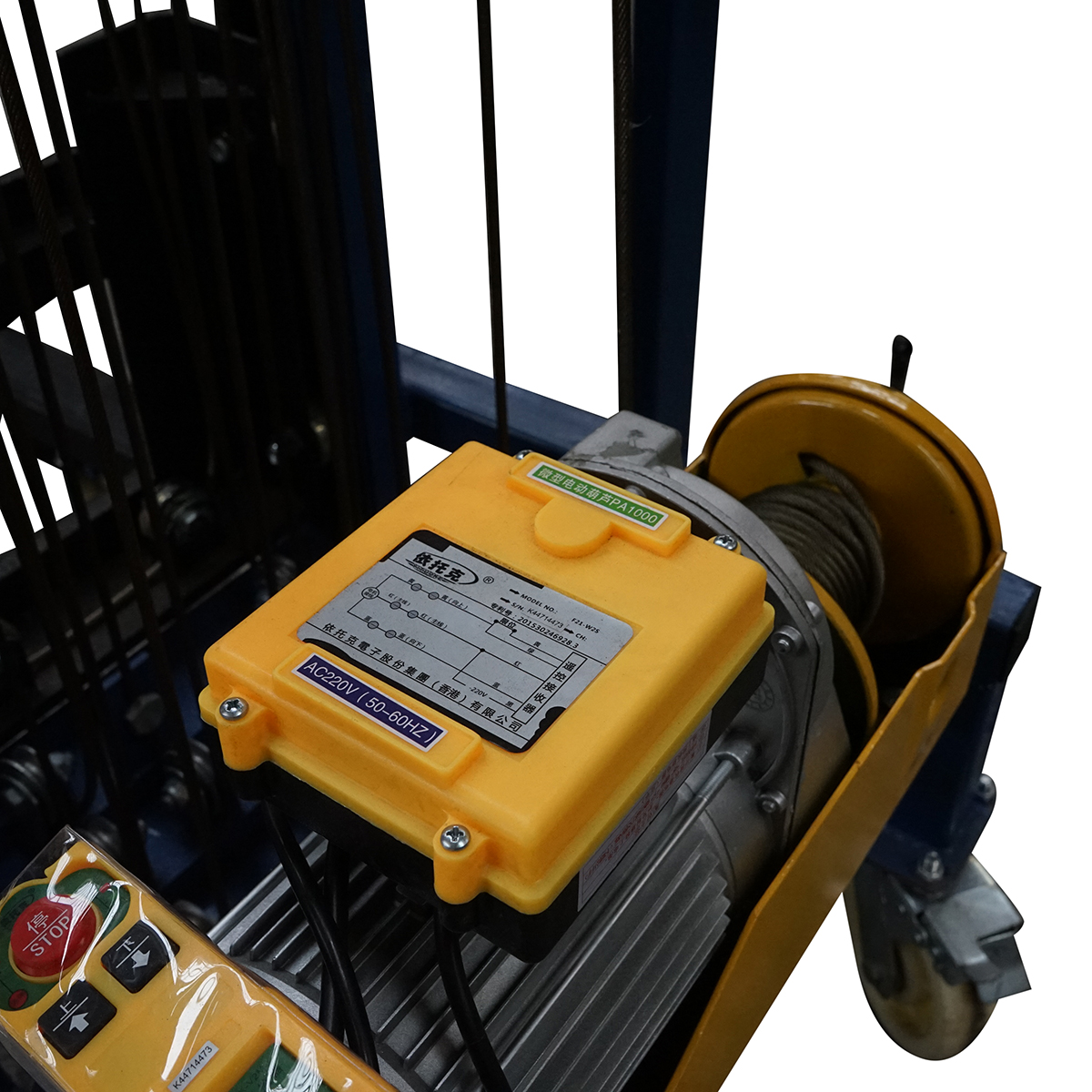 Lift electric pentru materiale constructii inaltime max 4m, 300Kg cu telecomanda – imagine 9