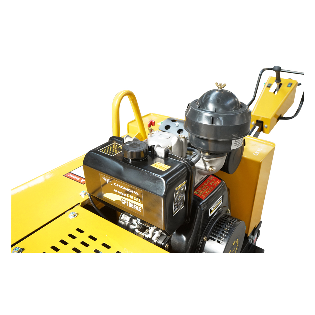 Cilindru compactor 800kg, cu tambur 2x635mm, motor 9CP diesel CF178, pornire electrica sau manuala – imagine 6