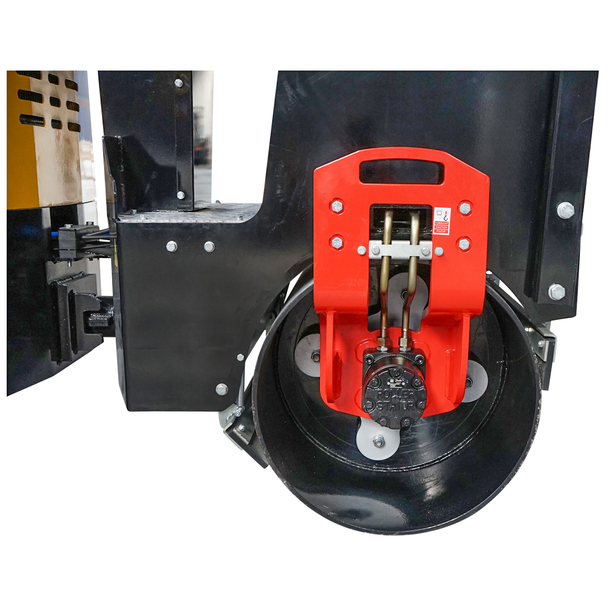 Cilindru compactor 1500kg cu tamburi 900mm si motor diesel Kubota D1105, 25CP, pornire electrica – imagine 7