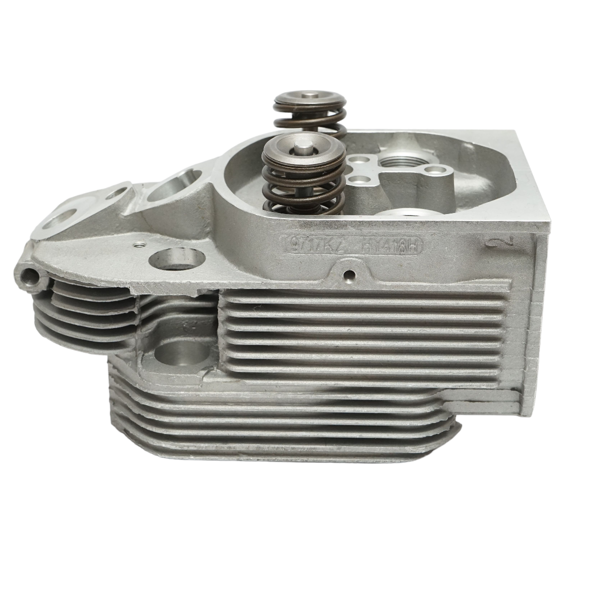 Chiulasa motor Deutz-Fahr cod OEM 04157531 – imagine 4