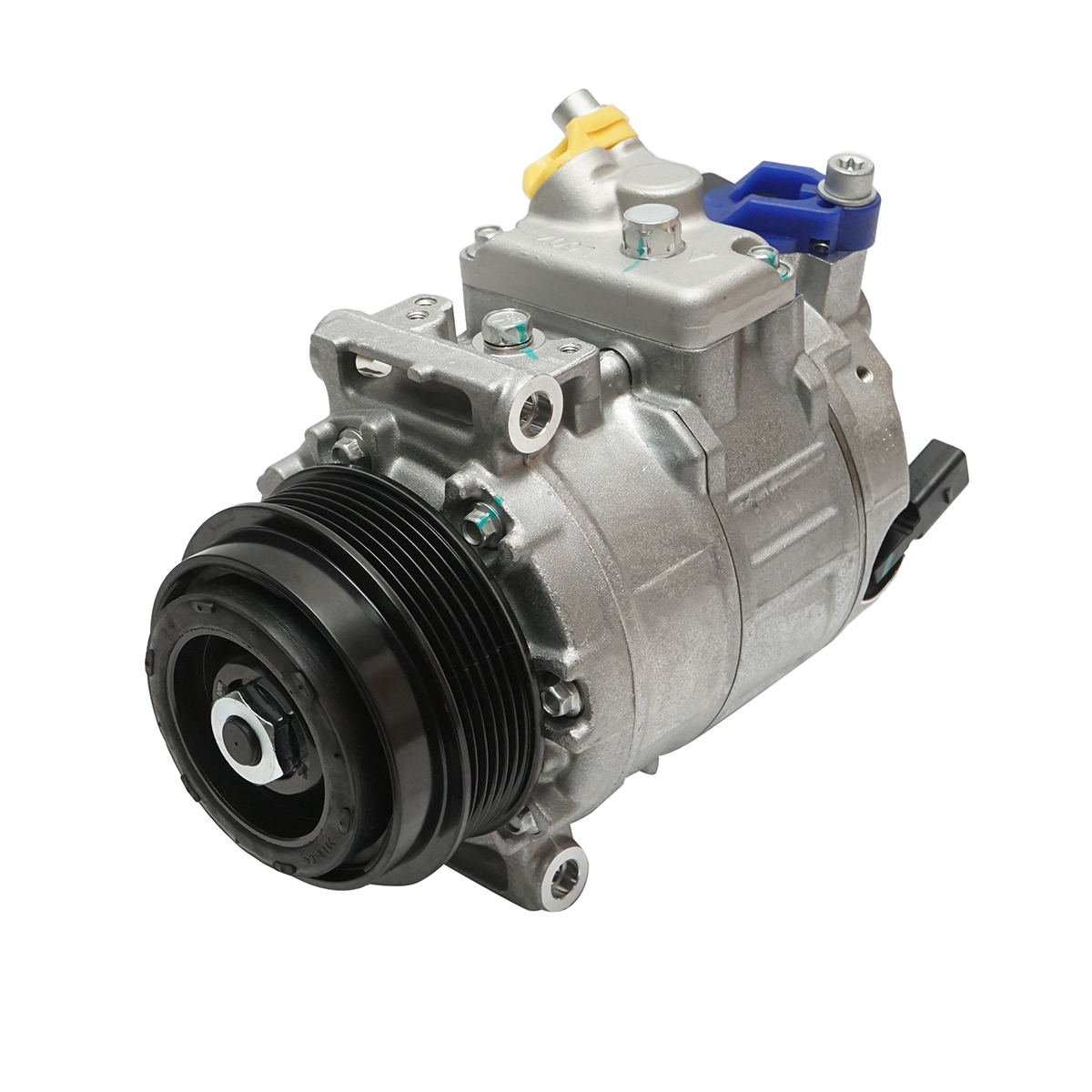 Compresor clima AC VW CRAFTER cod OEM DCP32068, 7SEU17C, 2E0820803H, 9068300260