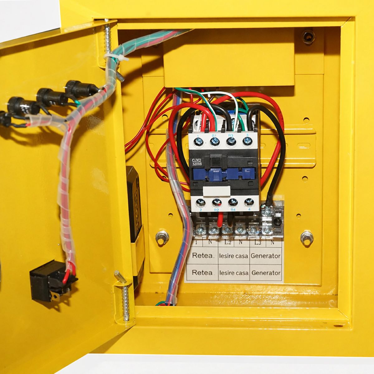 Generator electric cu ATS 7kW, 220V, motor pe benzina 18CP, pornire electrica/manuala Breckner Germany – imagine 9