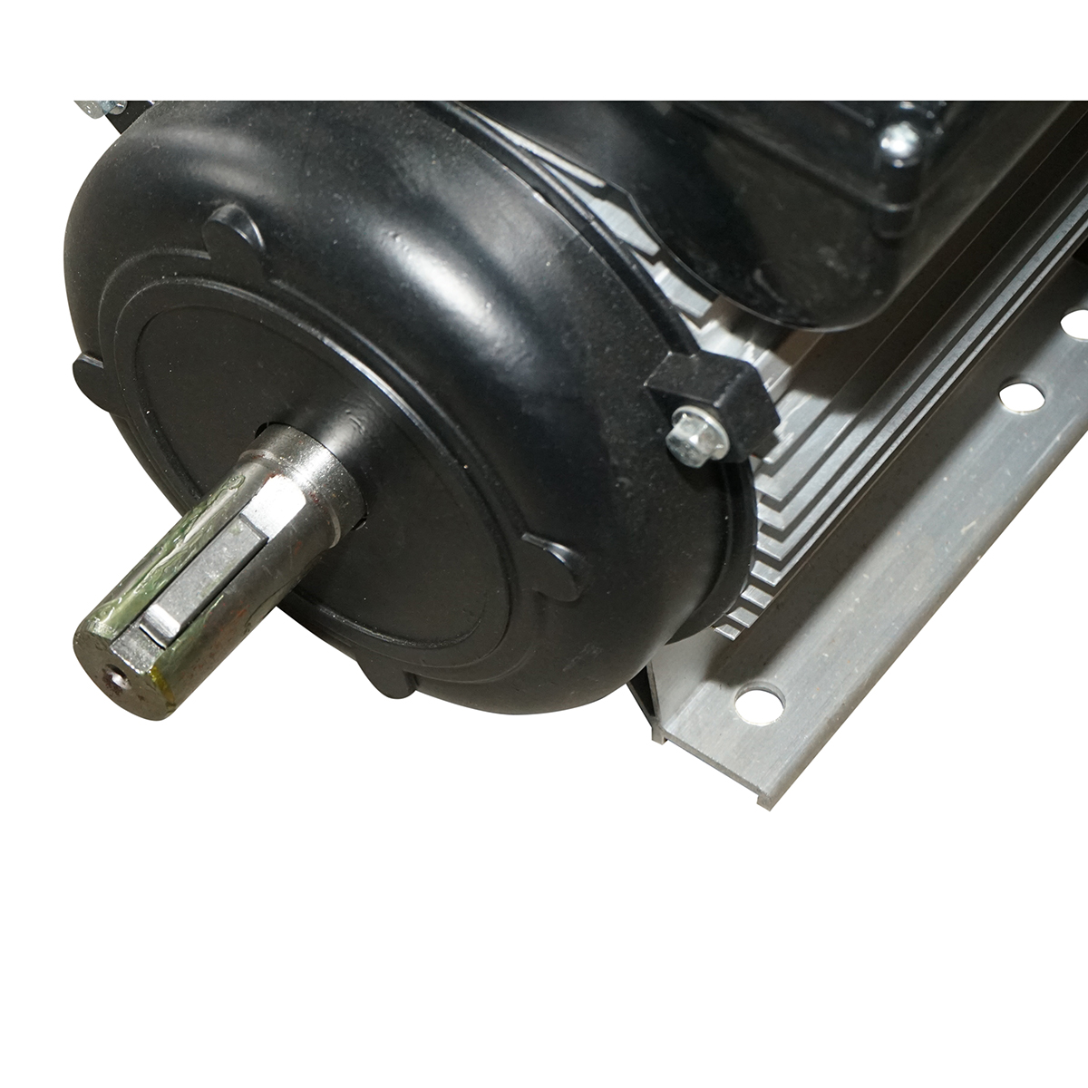 Motor electric monofazat 2.2KW, 220V, 2800rpm cu bobinaj si carcasa aluminiu IP44 Breckner Germany – imagine 6