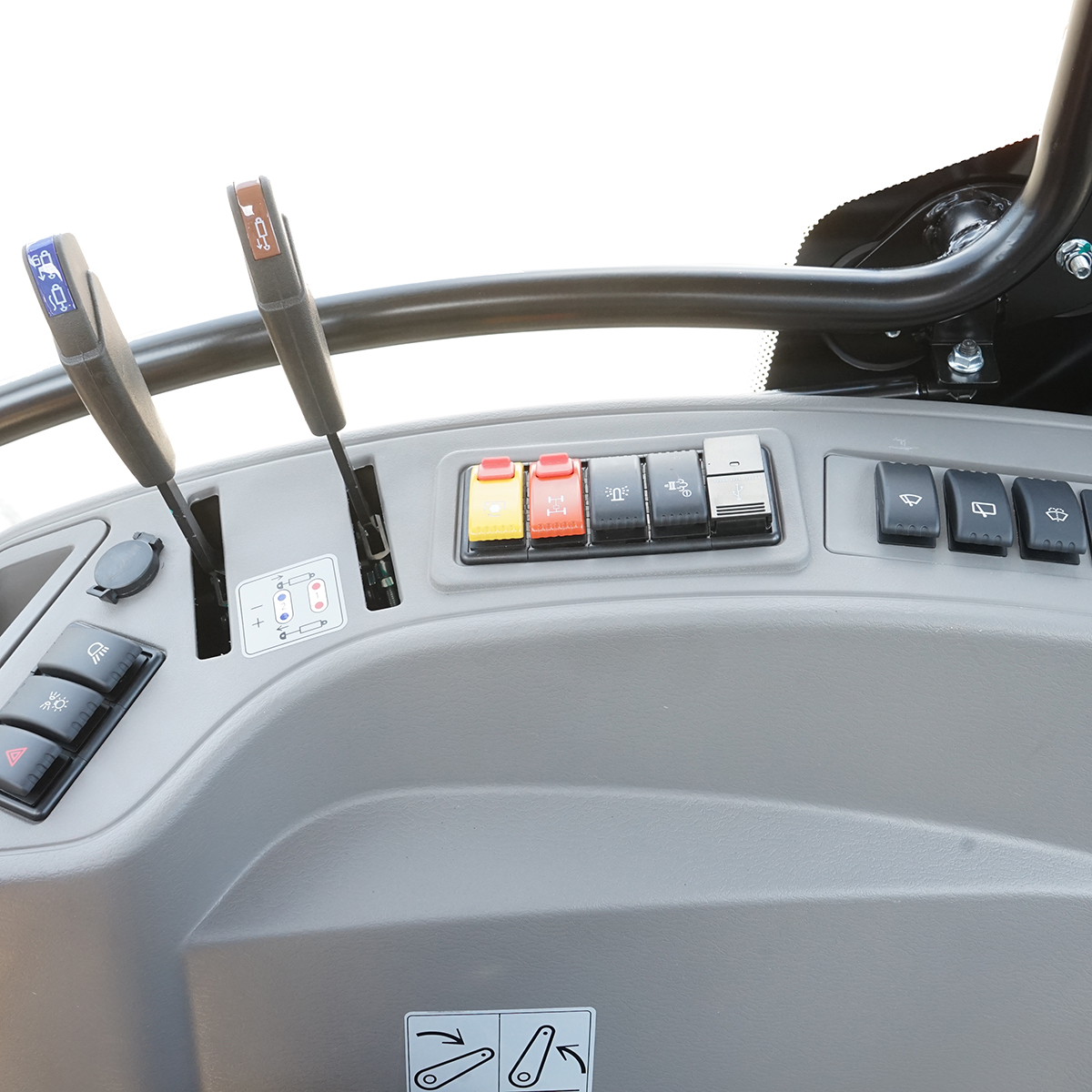 Tractor 50HP 4x4 cu cabina inmatriculabil, aer conditionat, motor Hyundai turbo diesel DM02 LOVOL M504 PRO – imagine 13