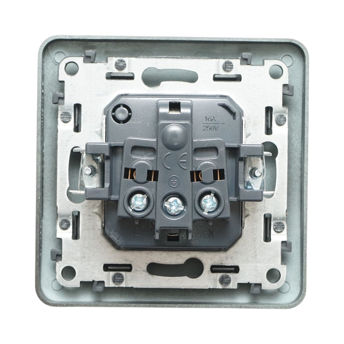 Priza schuko neagra incastrata 220V, 16A, PC cu capac de protectie IP44 80x80mm – imagine 3