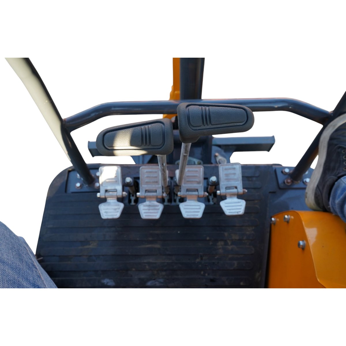 Mini excavator 1.8T pe senile cu semicabina, motor diesel Laidong 25CP, adancime sapare 2050mm, 3 cupe incluse 170/440/780mm THOR – imagine 10