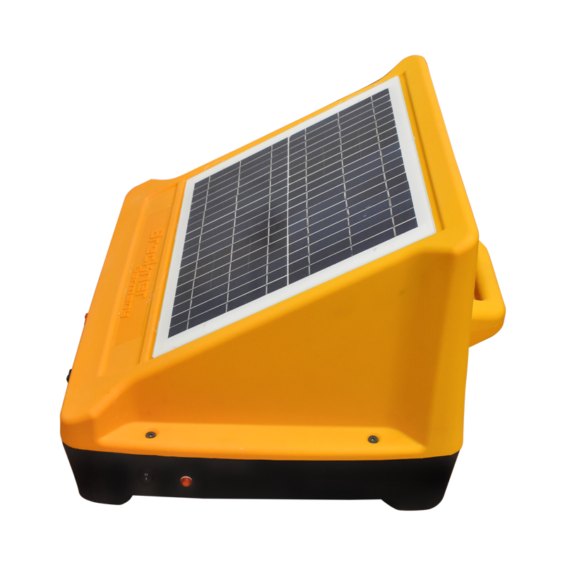 Aparat generator impulsuri pentru gard electric 12V, 4 Joule, 40km cu panou solar 20W si baterie 12V/12Ah Breckner Germany – imagine 3